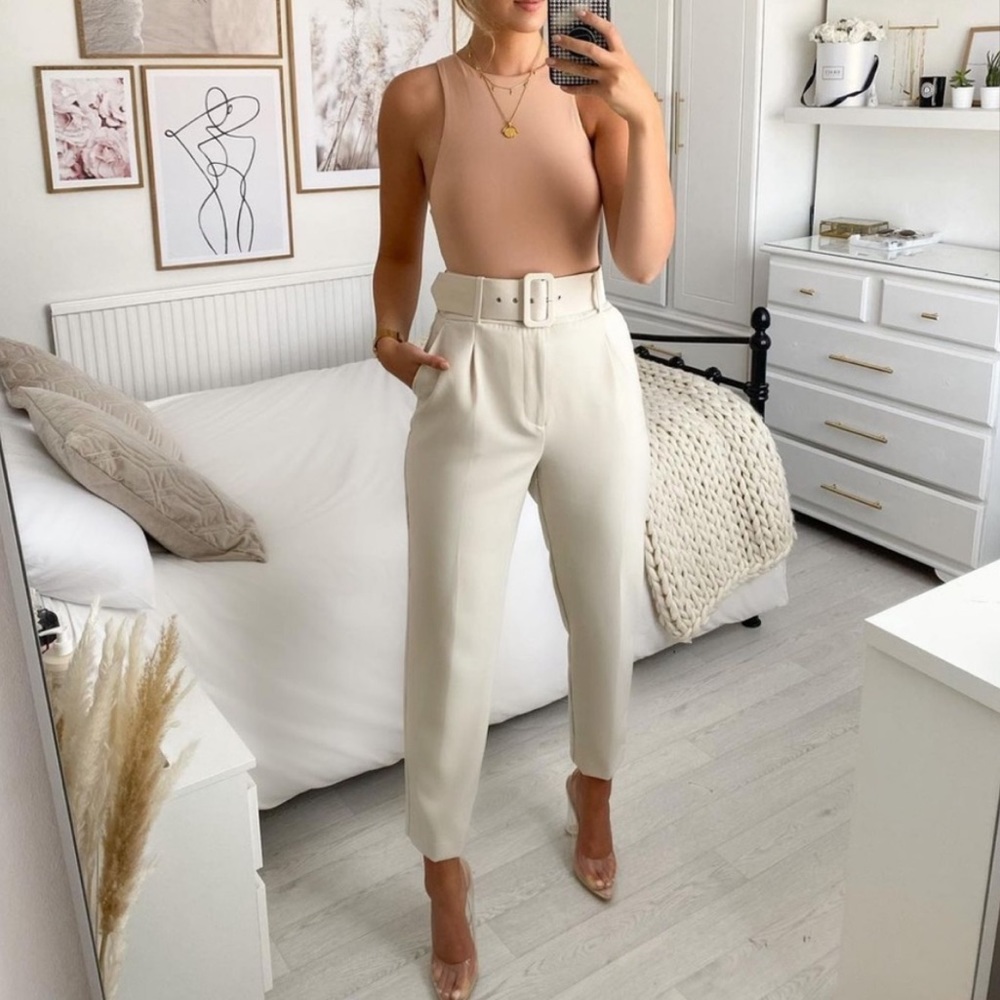 Blogger’s Favorite 🤩 Zara Business Pants with Fabric Covered Belt - Picture 1 of 6